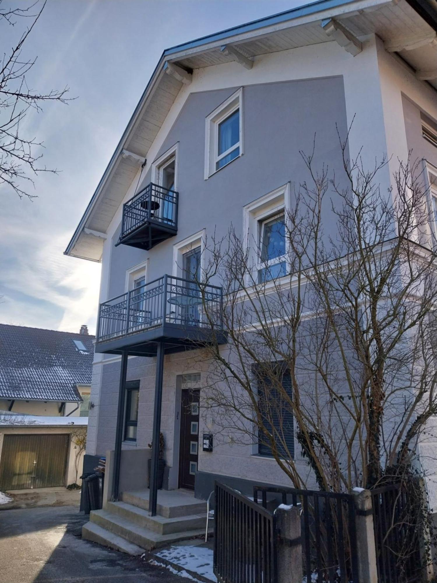 Privatunterkunft Bad Aibling City Apartment Zimmer *